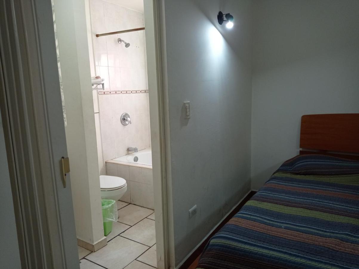 Confort Ejecutivo Suites Lindavista Guadalupe  Exterior foto