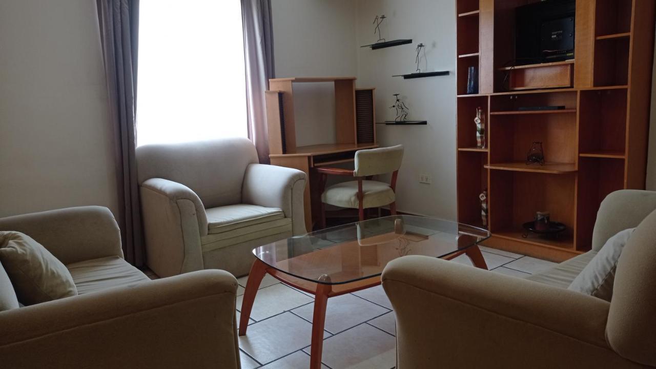 Confort Ejecutivo Suites Lindavista Guadalupe  Exterior foto