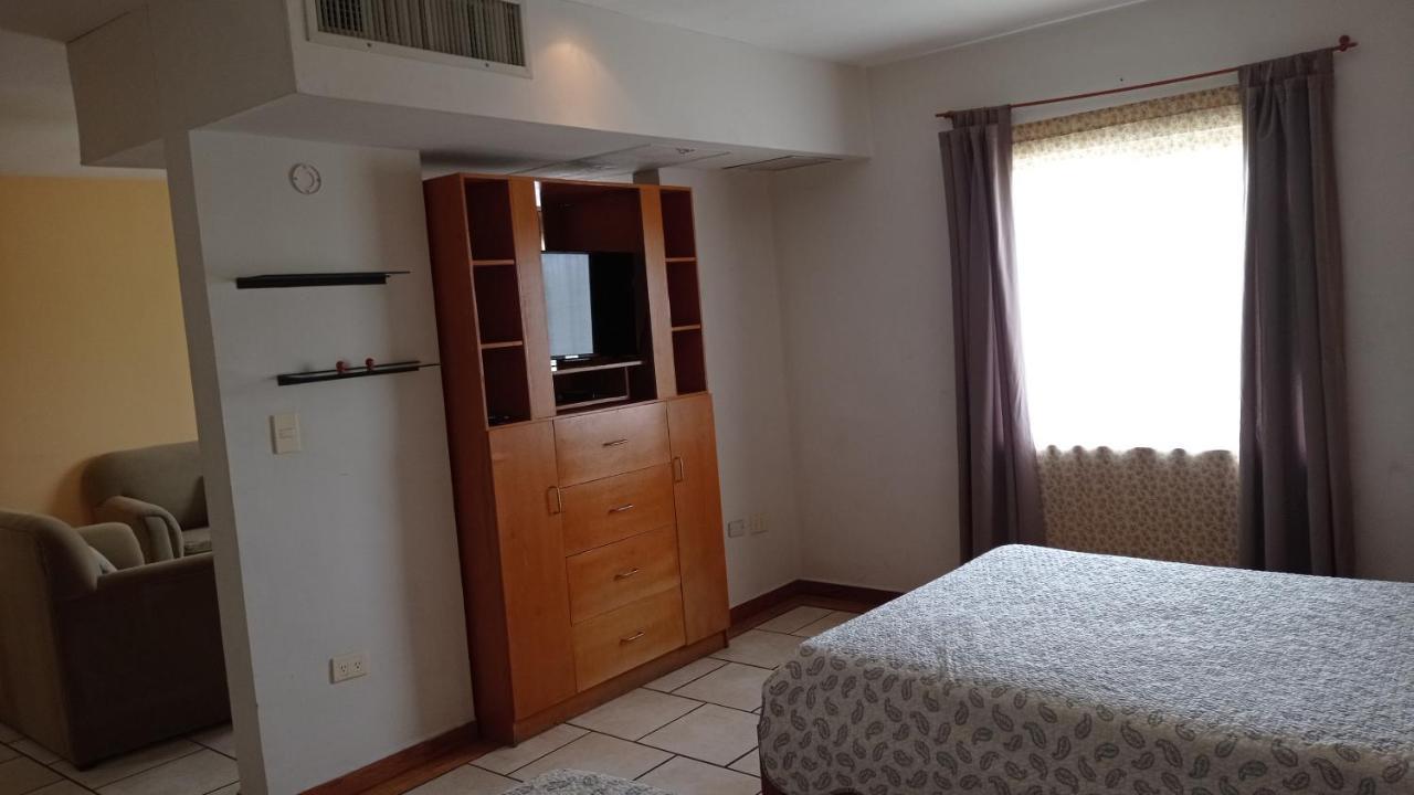 Confort Ejecutivo Suites Lindavista Guadalupe  Exterior foto