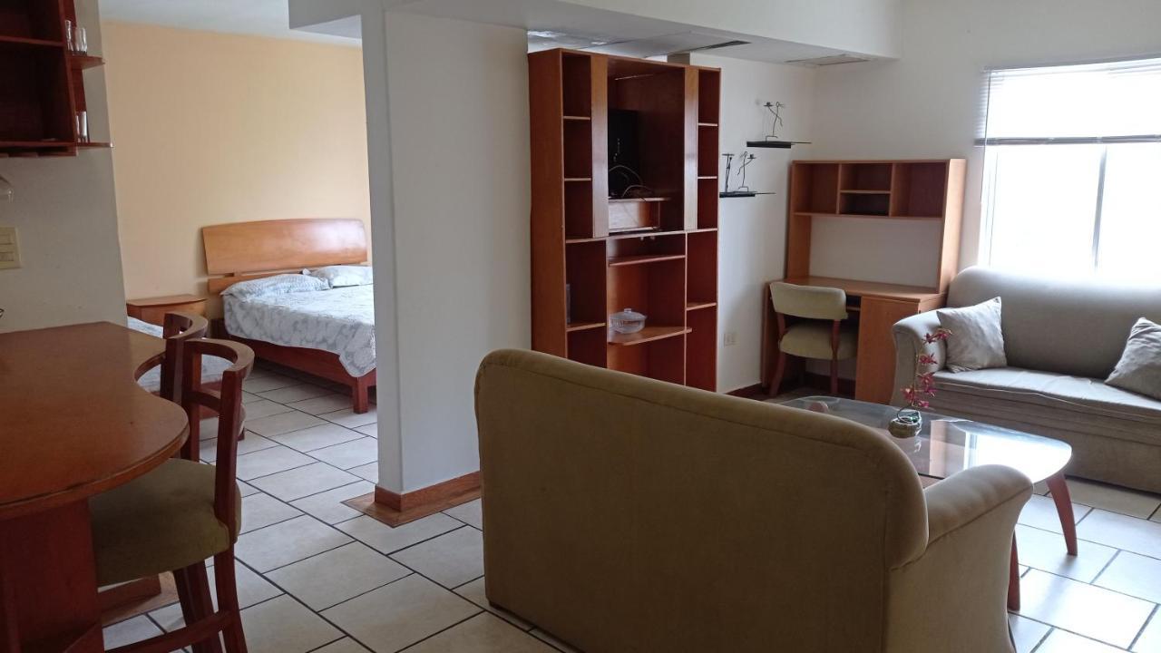 Confort Ejecutivo Suites Lindavista Guadalupe  Exterior foto